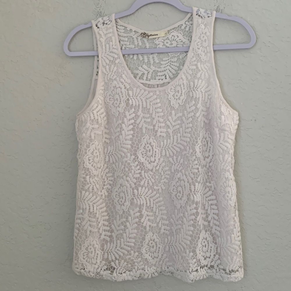 Laffaire Crochet Lace Floral White Top Size L
